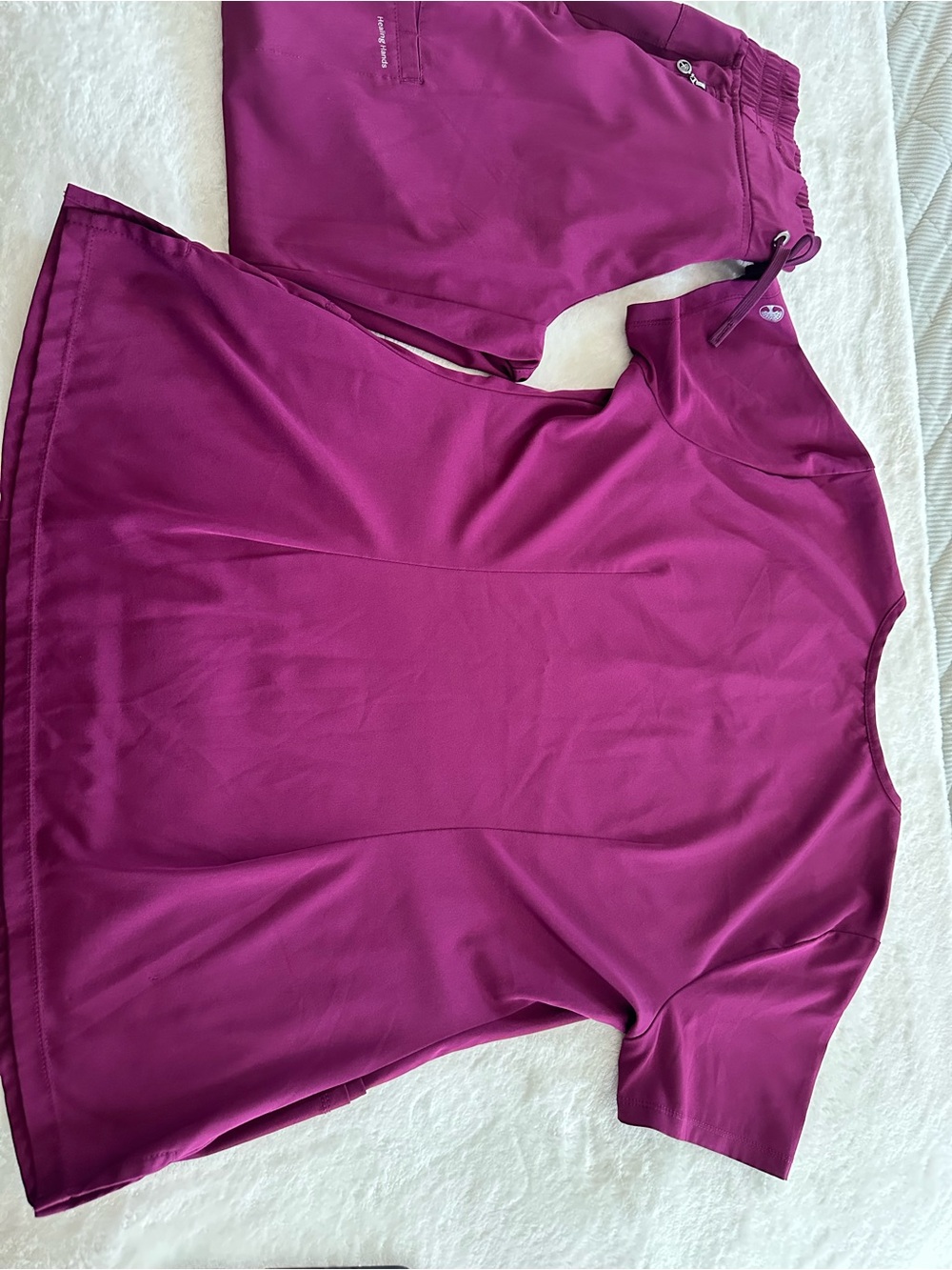 HH Works Burgundy Scrub Set • Large top/ Small petite jogger pants - Picture 6 of 6